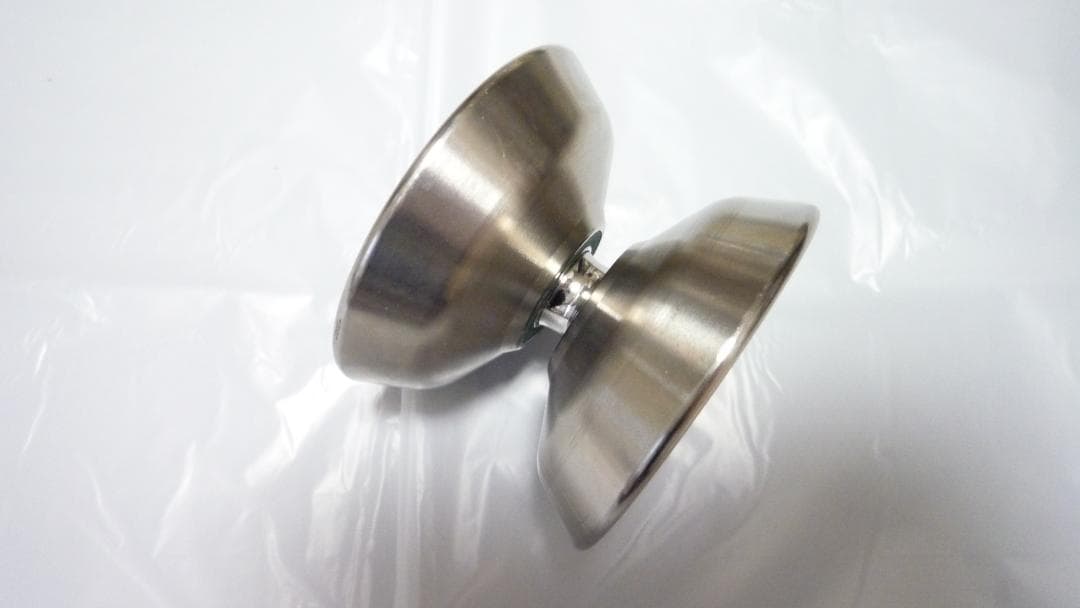 フォッシル ジャパンテクノロジー【ヨーヨー】