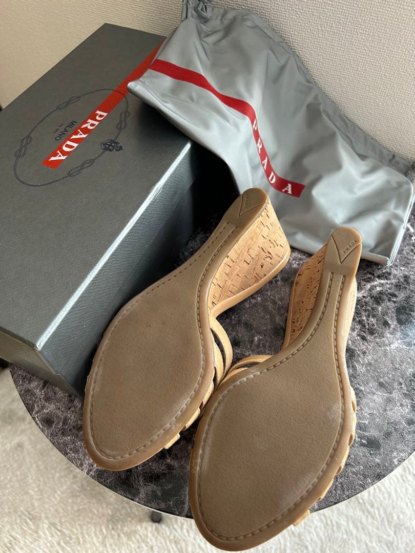 美品　PRADA ベージュ ミュール サイズ38 ヌードカラー　ウェッジソール