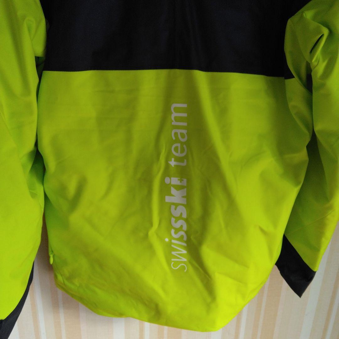 DESCENTE スキーウェアとズボン swisscomスイスナショナルモデル