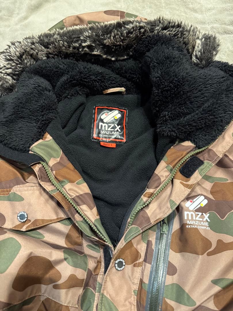 MZX MAZUME 迷彩柄ダウンジャケット