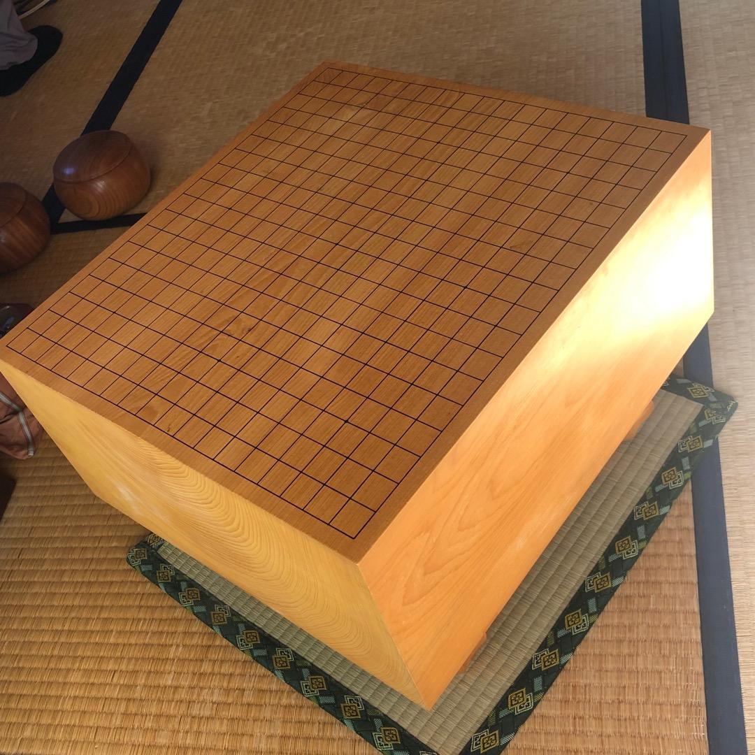 本榧（かや）の碁盤と碁石セット