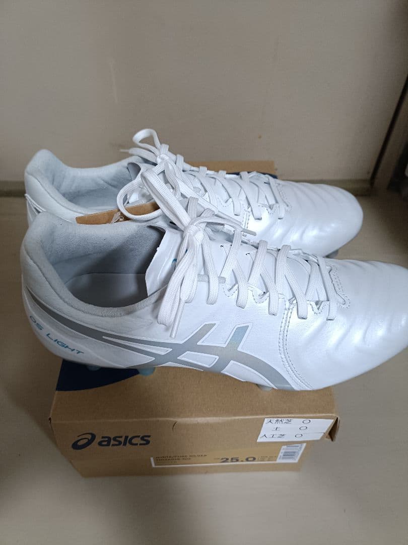 ASICS DS LIGHT サッカーシューズ 25.0cm