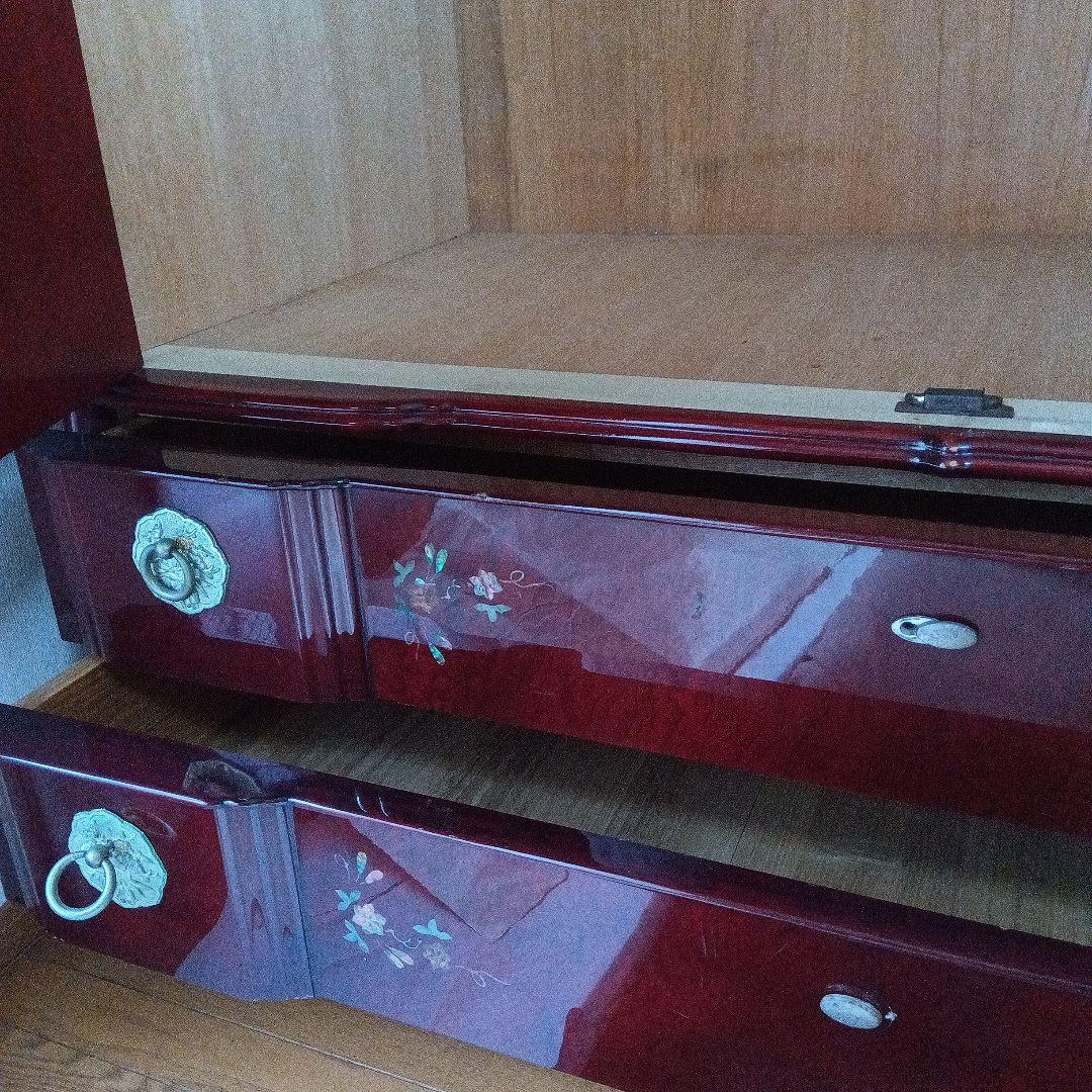 骨董洋服タンス　マホガニ貝細工