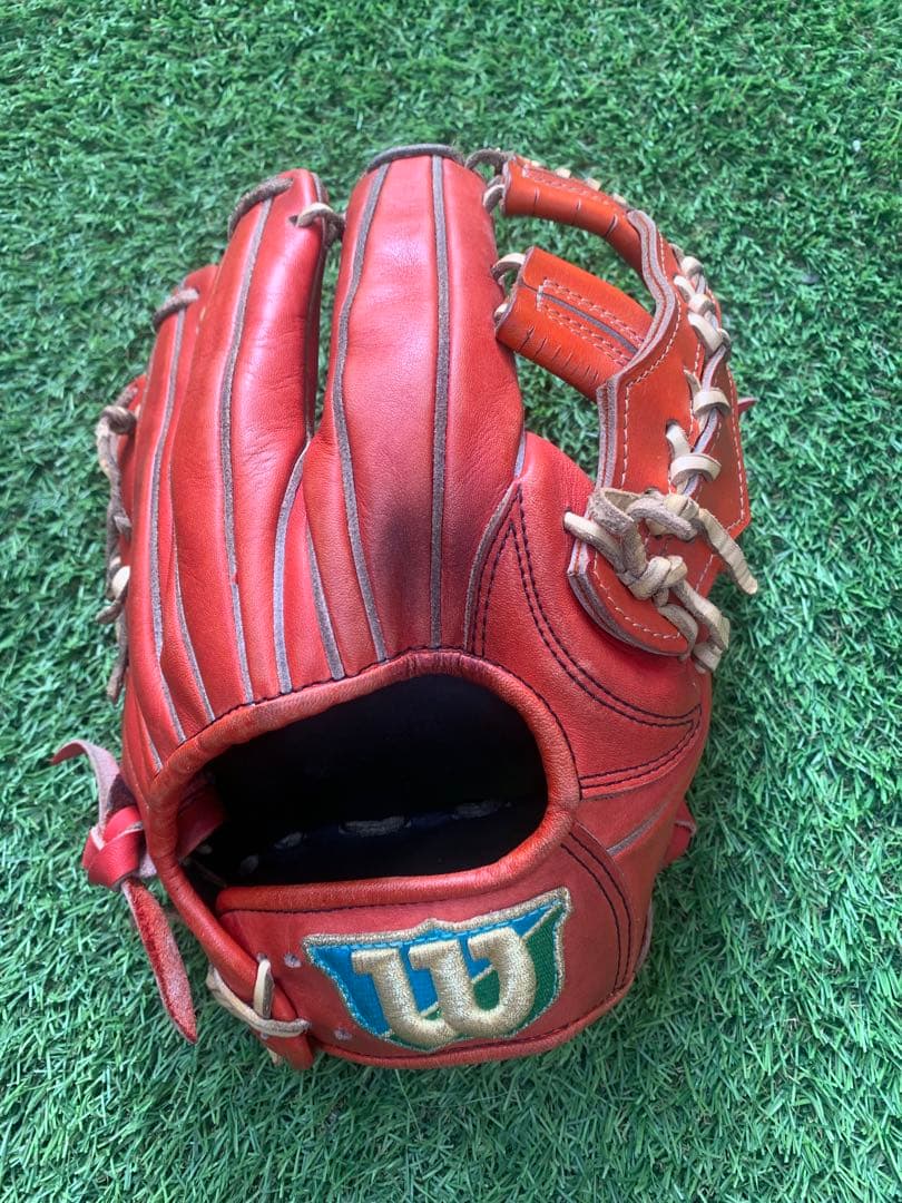 ウィルソンスタッフ　硬式内野手用グラブ　DK型