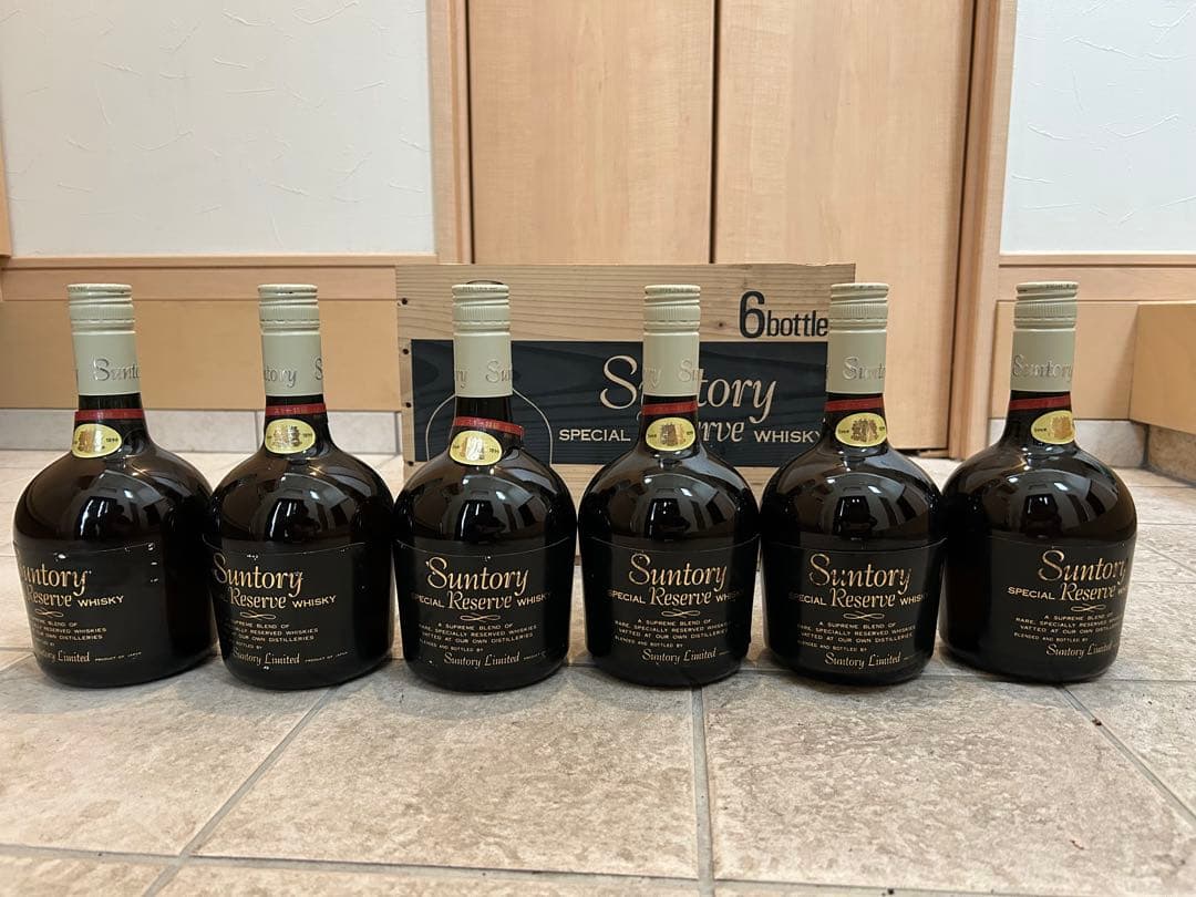 サントリー　スペシャルリザーブ70周年記念　ウイスキー　6本　木箱入り　蓋無し
