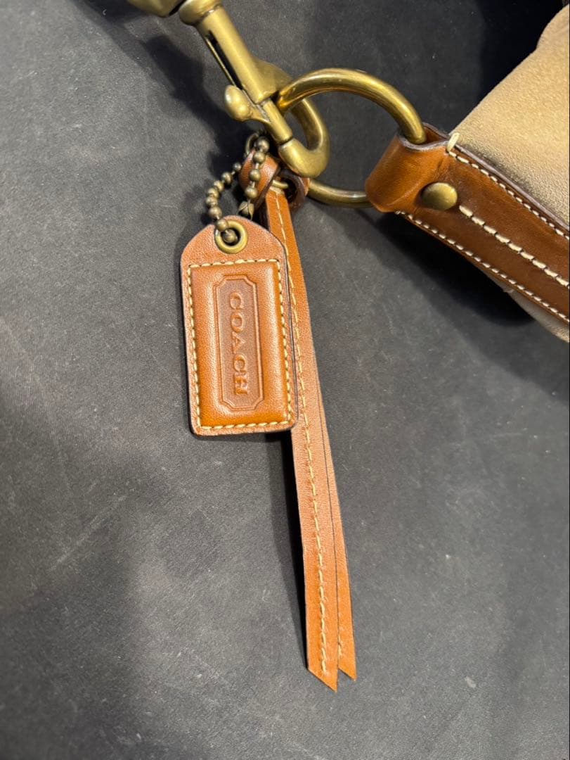 COACHコーチ 希少 ワンショルダーバッグ 肩掛けベルト ベージュ 10401