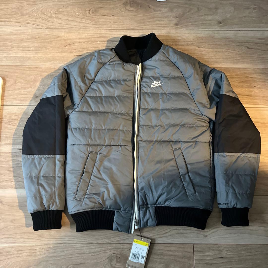 NIKE リバーシブル　ジャケット