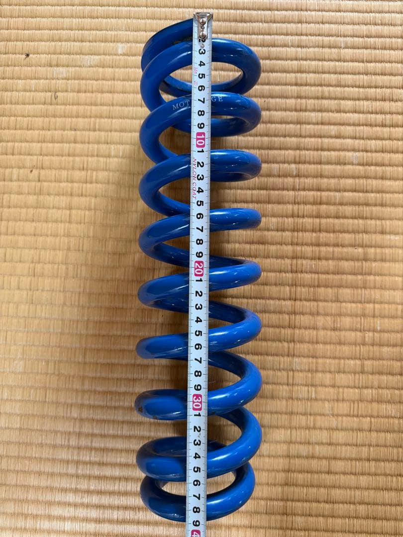 150プラド用モトレージ製　フロントディーゼル用コイル　3インチ美品