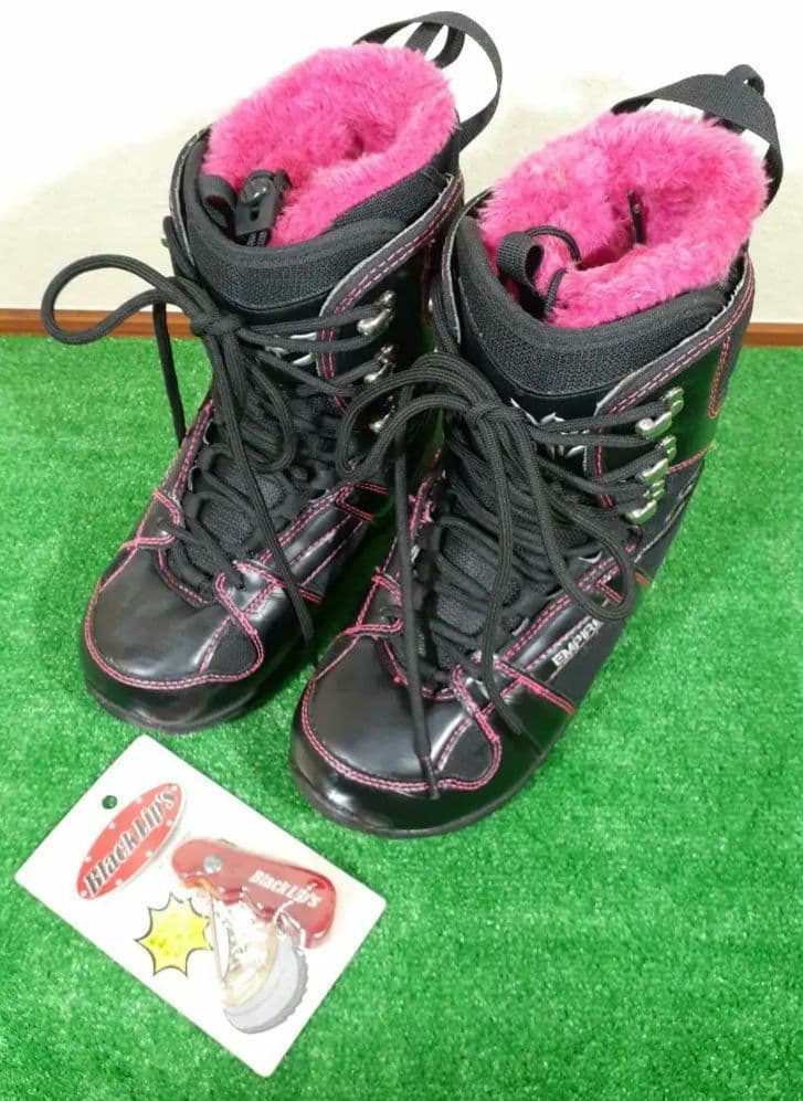 電車、バス移動予定の方必見!!レディーススノーボードフルセット