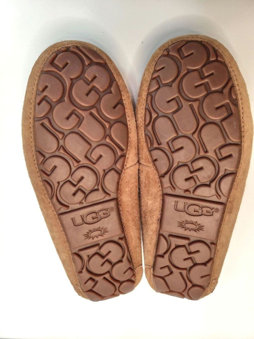 美品　UGG アグ　ウィメンズ　ダコタ　モカシン　23cm
