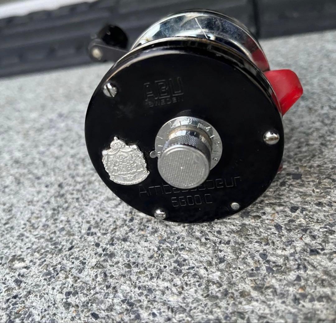 ABU 5600cベイトリール