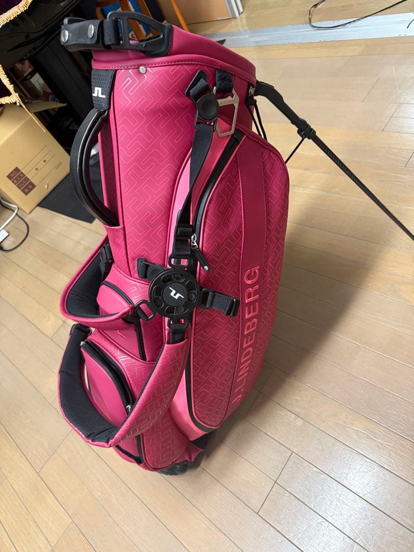 J.LINDEBERG キャディバッグ スタンド付き9型