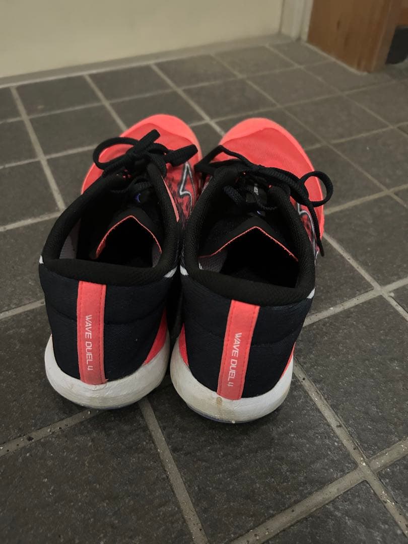 ミズノウェーブデュエル4 27.0cm 赤