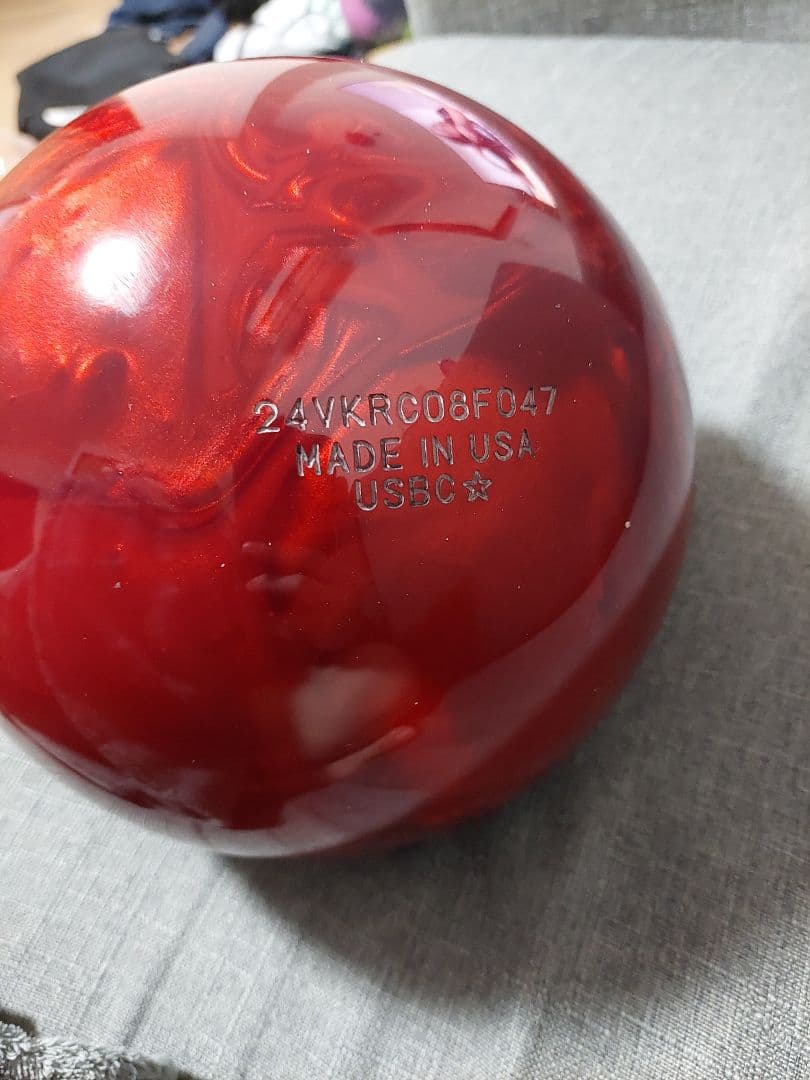 ボウリングボールシャドウロックレッド15p美品