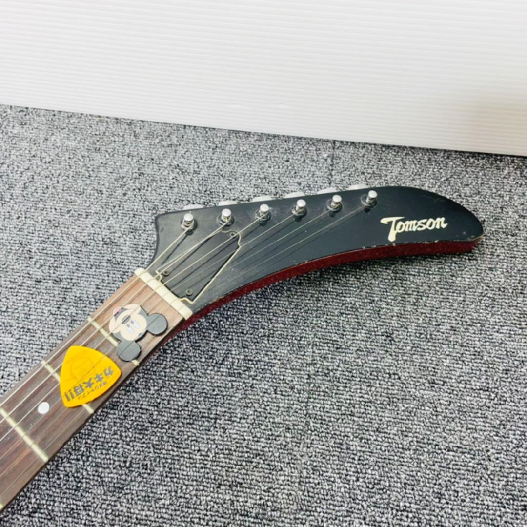 TOMSON エレキギター　エクスプローラー