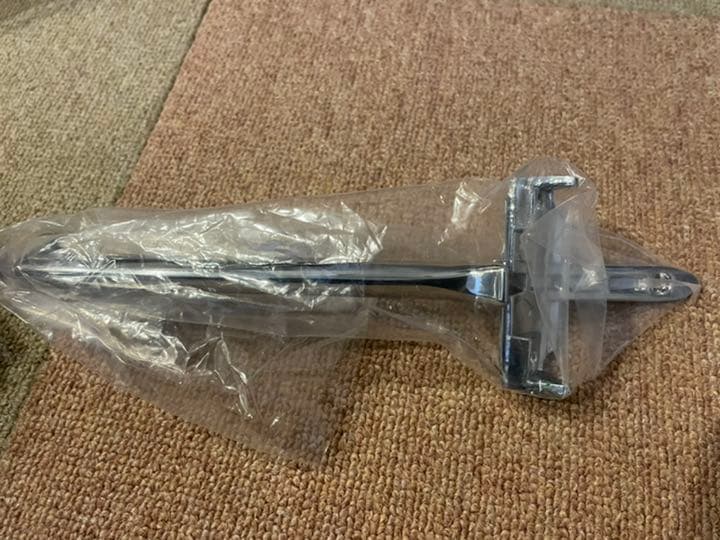 インパラ63.64クーペ　ルームミラーブラケット