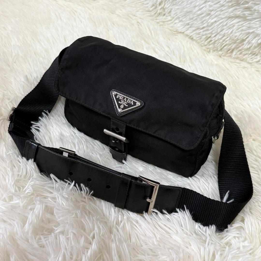 Clauvia様✨PRADA プラダ ボディバッグ ウエストバッグ 三角ロゴ