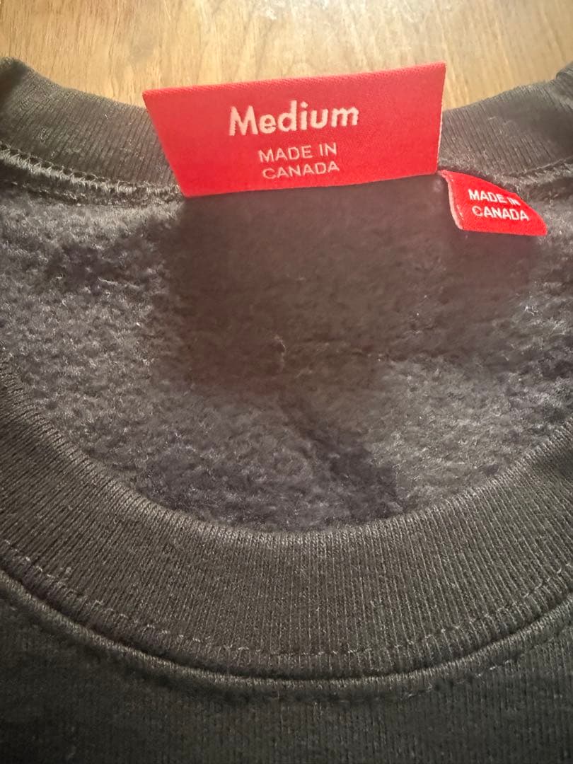 トップス supreme Crest Crewneck