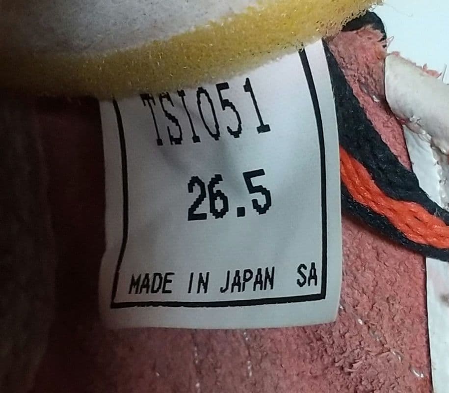 【値下可】非売品 アシックス サッカースパイク 26.5cm 観賞用