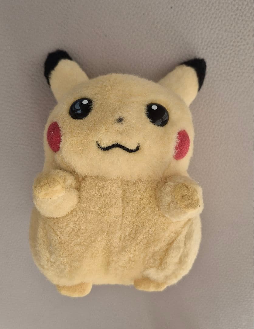 【オークション】ポケモン ピカチュウ 初期 初代 レトロ TOMY ぬいぐるみ