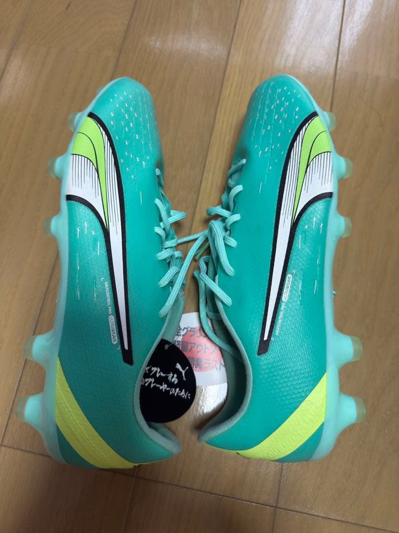 【新品】サッカー　プーマ　スパイク　26.5㎝