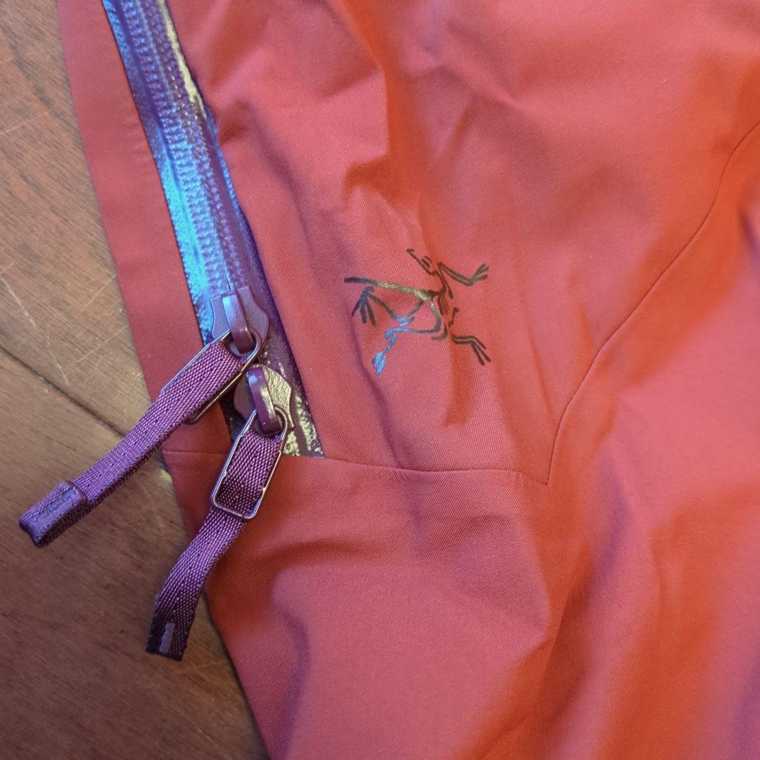 アークテリクス　スキーパンツ　ウィメンズXS バードエイド（期限切れ）あり