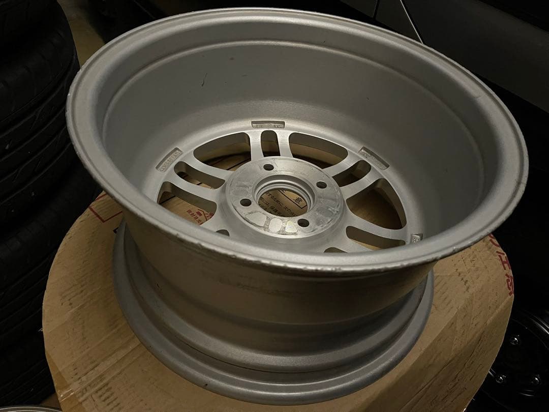 ステルスレーシング15インチ　新品タイヤ別途追加可能