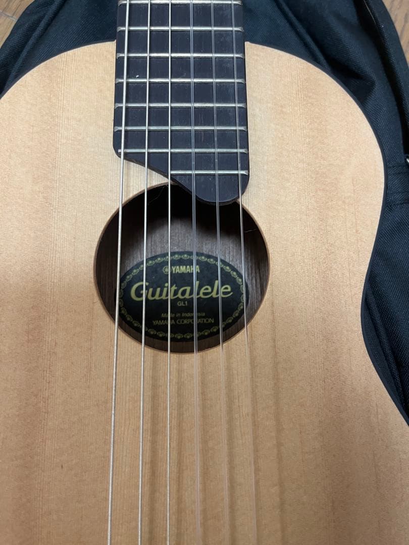 YAMAHA GUITARLELE (ミニギター)