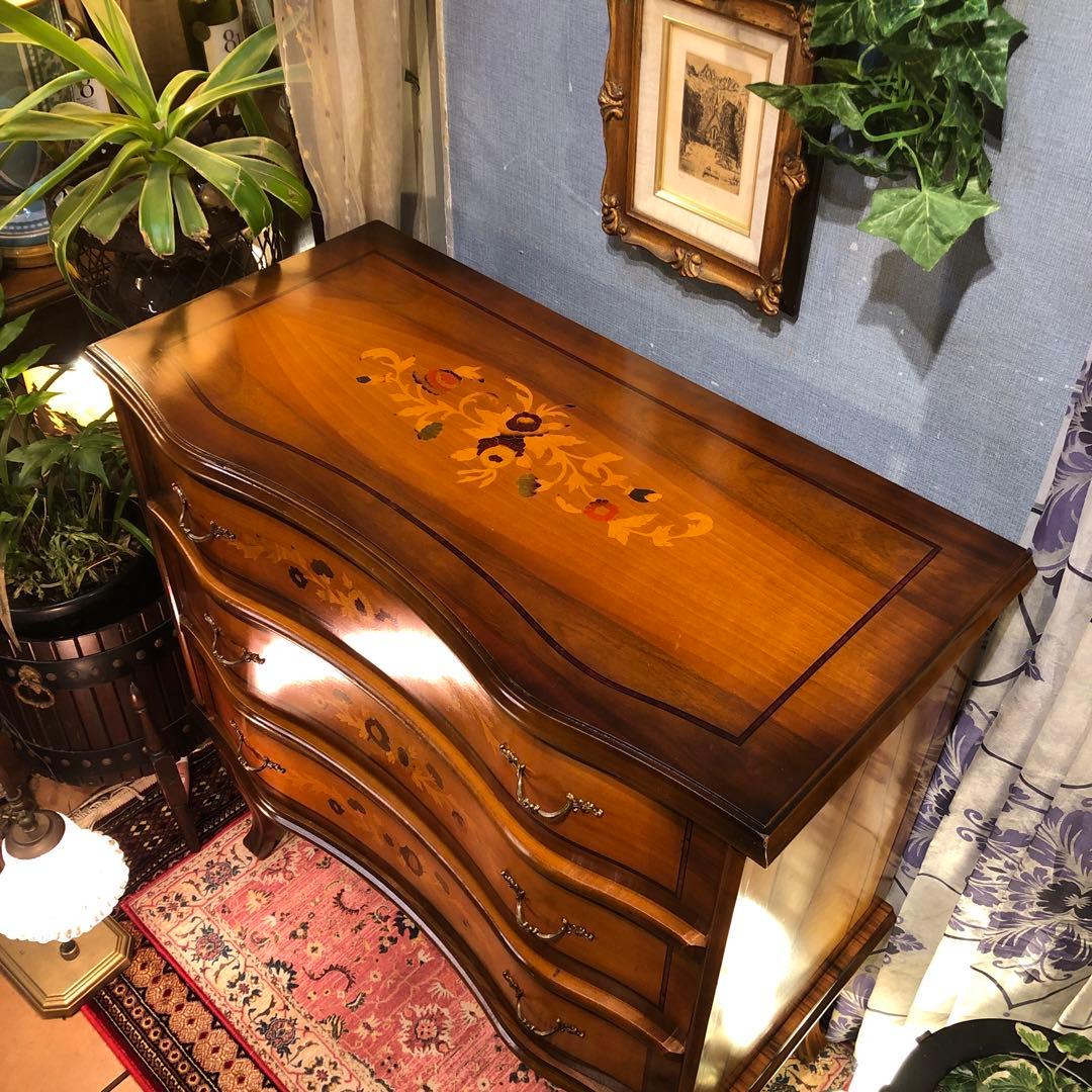 最終価格　イタリアン アンティークPT 象嵌　猫脚　３段DRキャビネット