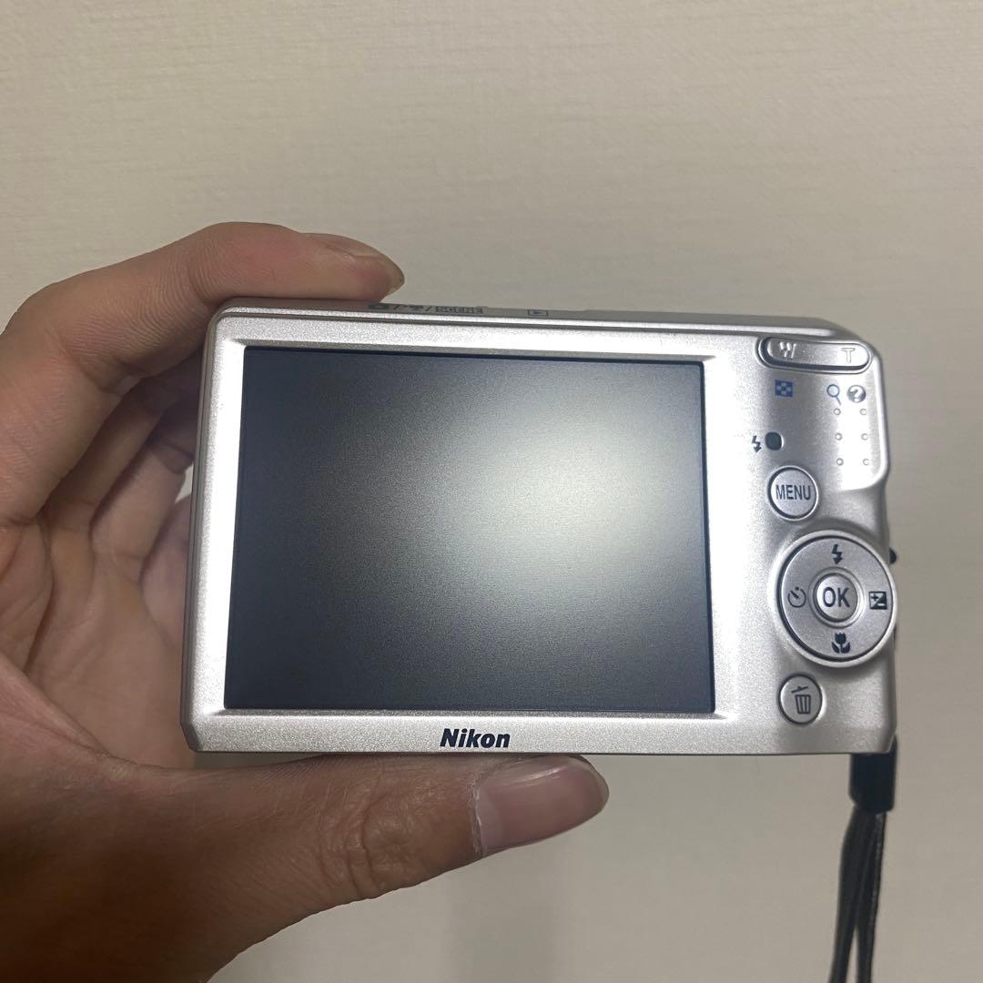 Nikon COOLPIX L20 動作確認済み CCDコンデジ単3電池対応