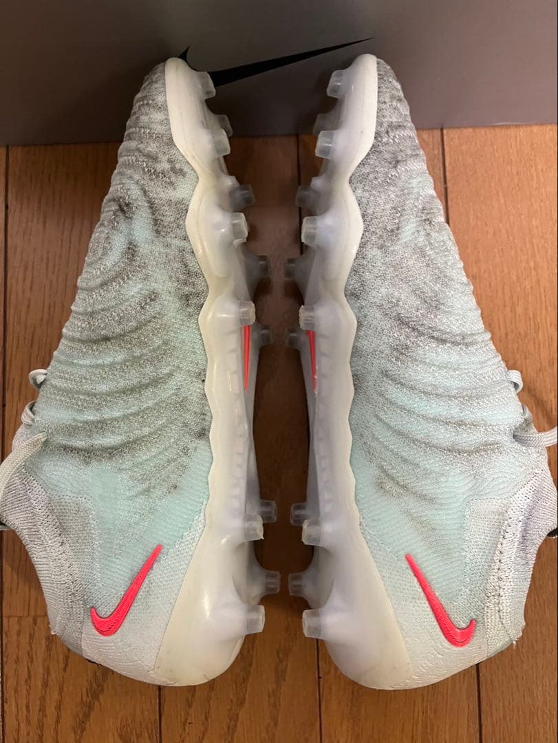 NIKE ファントム GX2 エリート AG-PRO 24.5cm