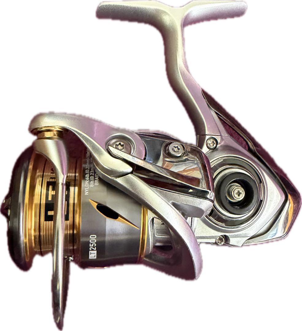 DAIWA 21FREAMS LT2500 スピニングリール(新品・未使用品)