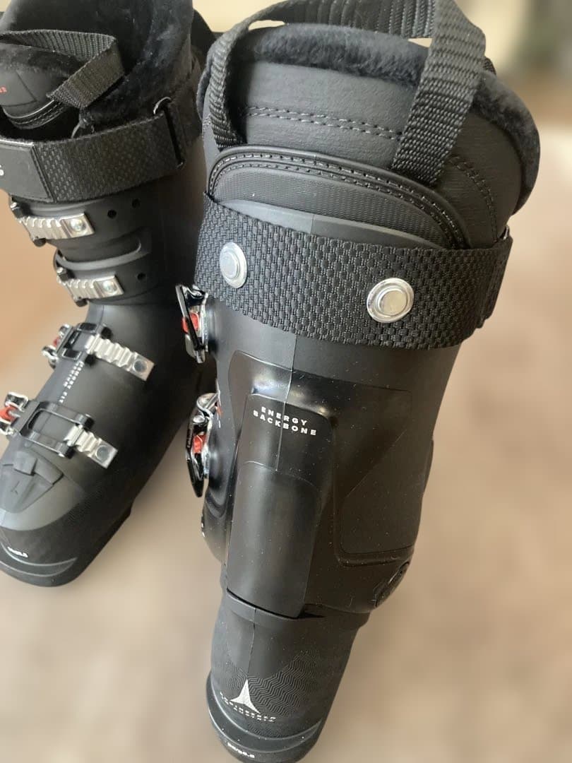 23 ATOMIC HAWX 90 スキーブーツ