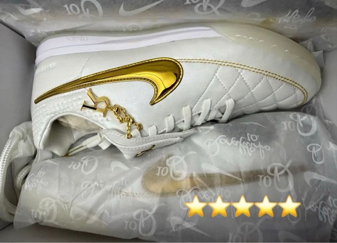 Ronaldinho × Nike Tiempo Legend