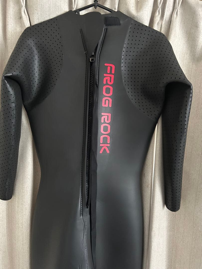 トライアスロンウエットスーツ FROG ROCK