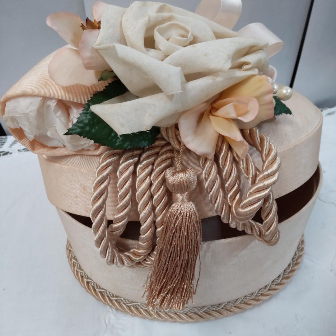 カルトナージュ　人形　ドール　イタリア　アンティーク風　ヴィクトリアン