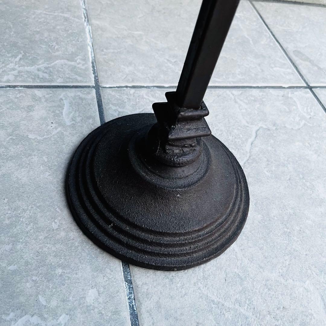 鉄製譜面台　アイアンスタンド　アンティーク　看板　メニュー　ディスプレイ