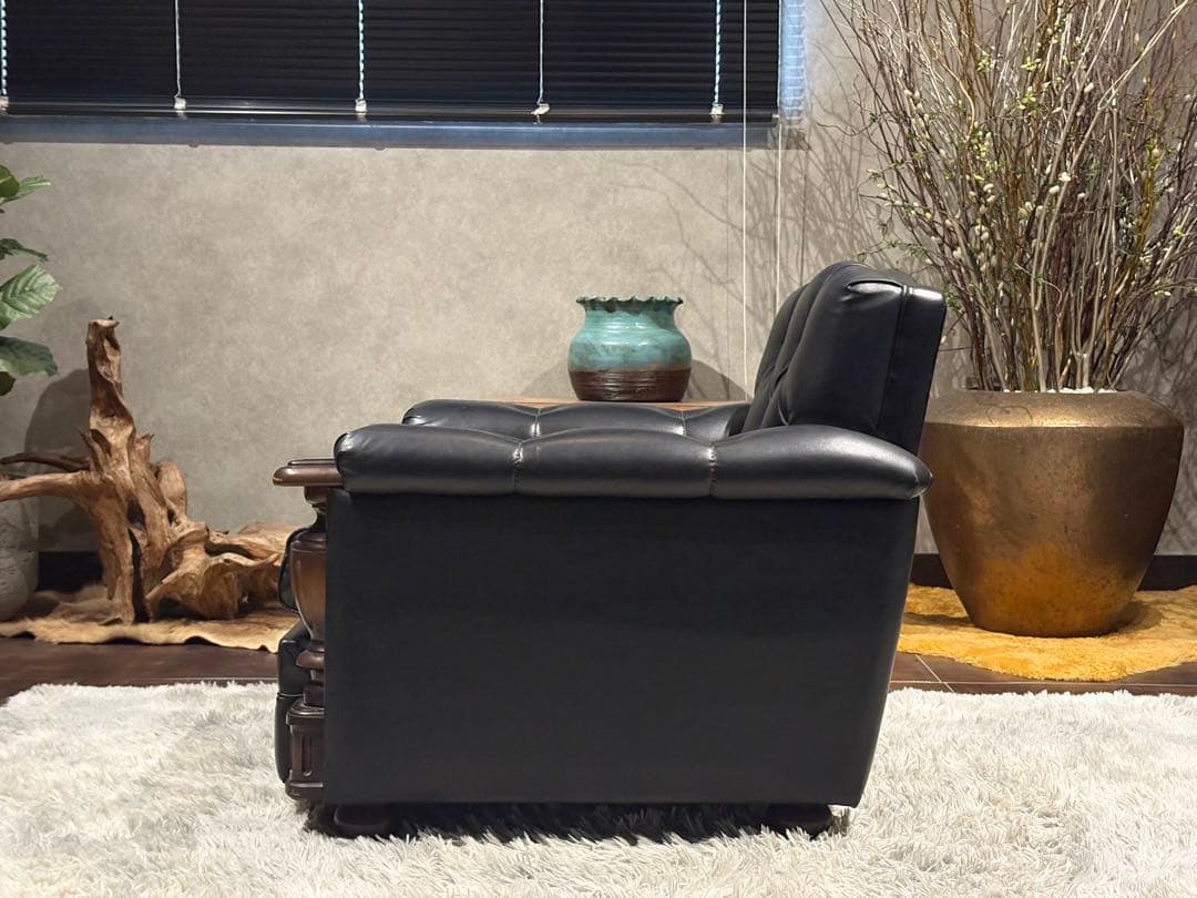 ②karimoku カリモク　レザーソファ　本革　リベット打ち　アンティーク　G