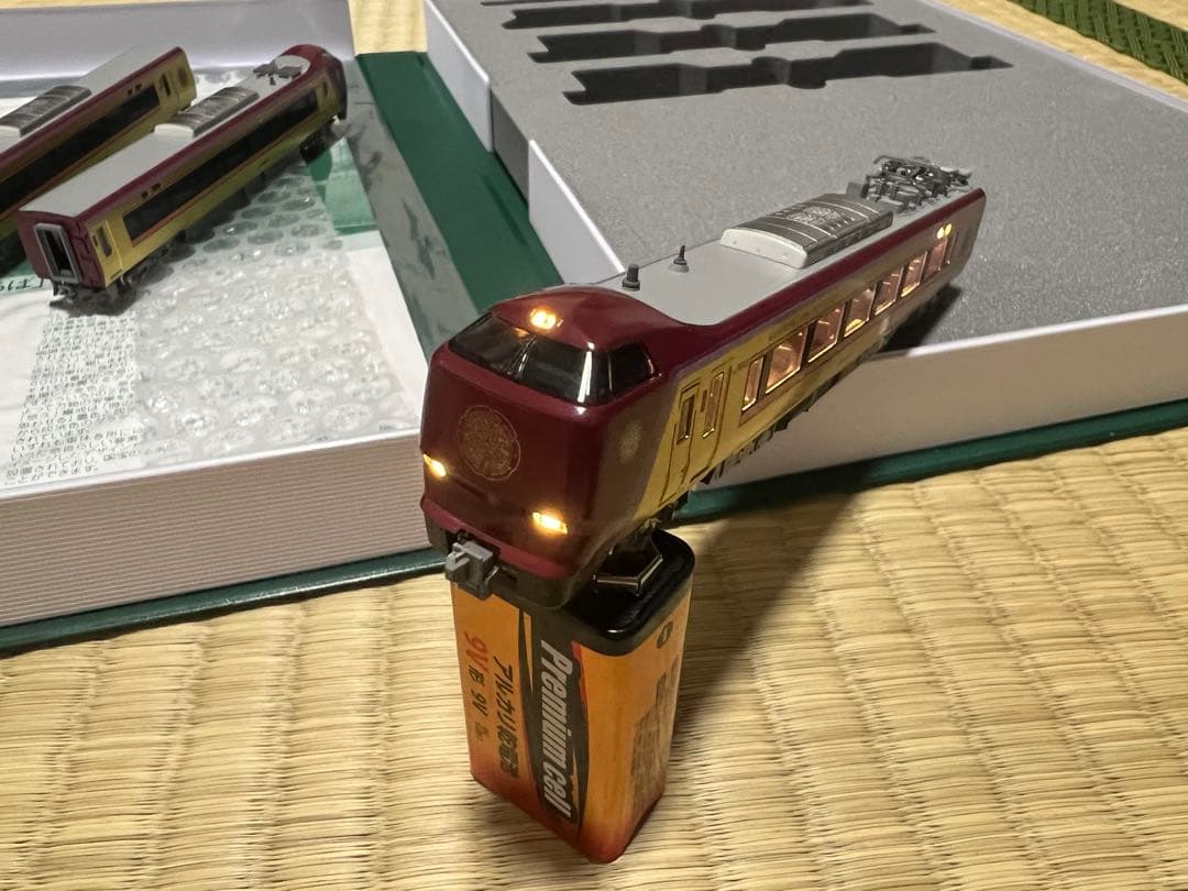 Nゲージ 683系6000番台まほろば　室内灯入り