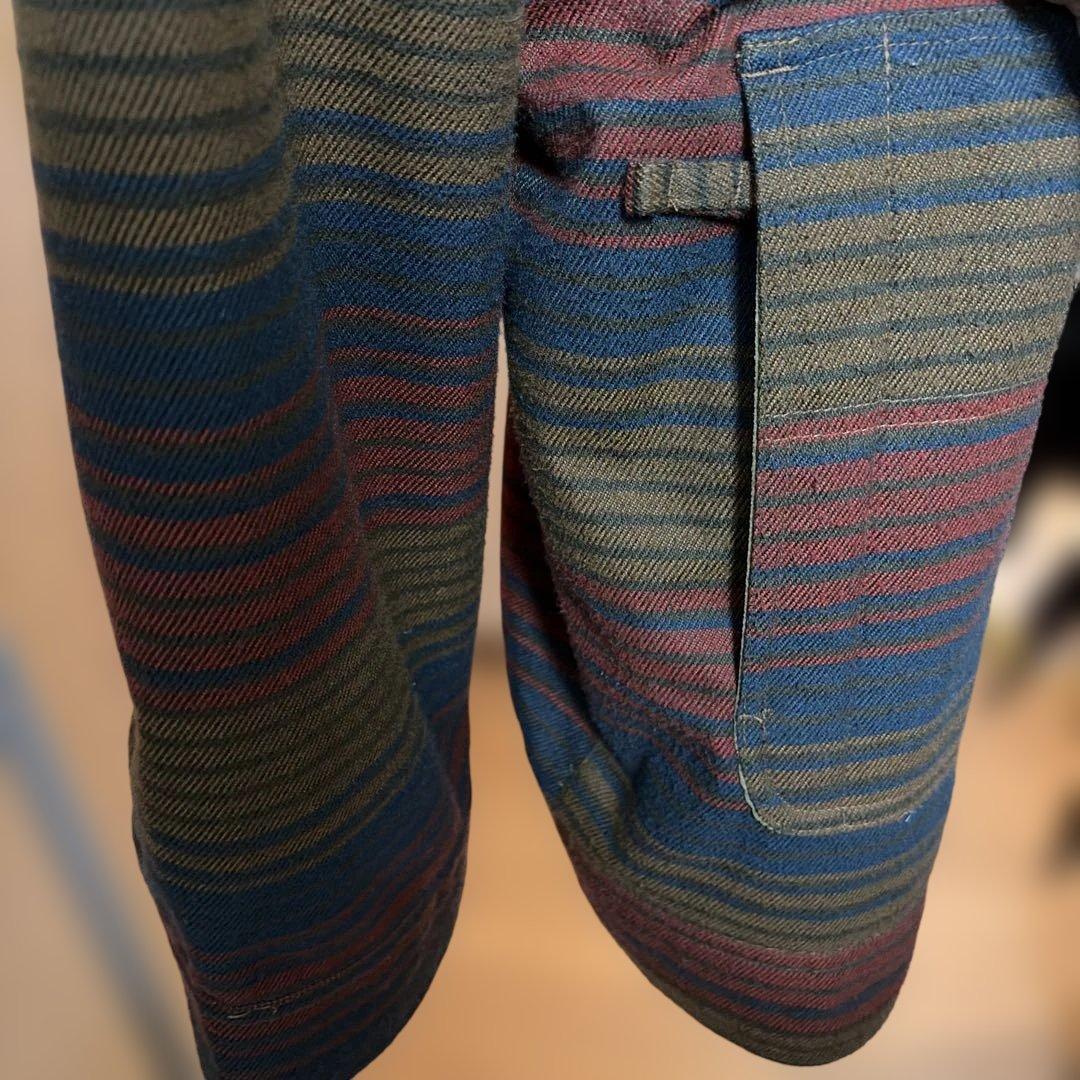 【最終値下大人気美品】BURTON 中綿フーディジャケット ボーダー柄Lサイズ