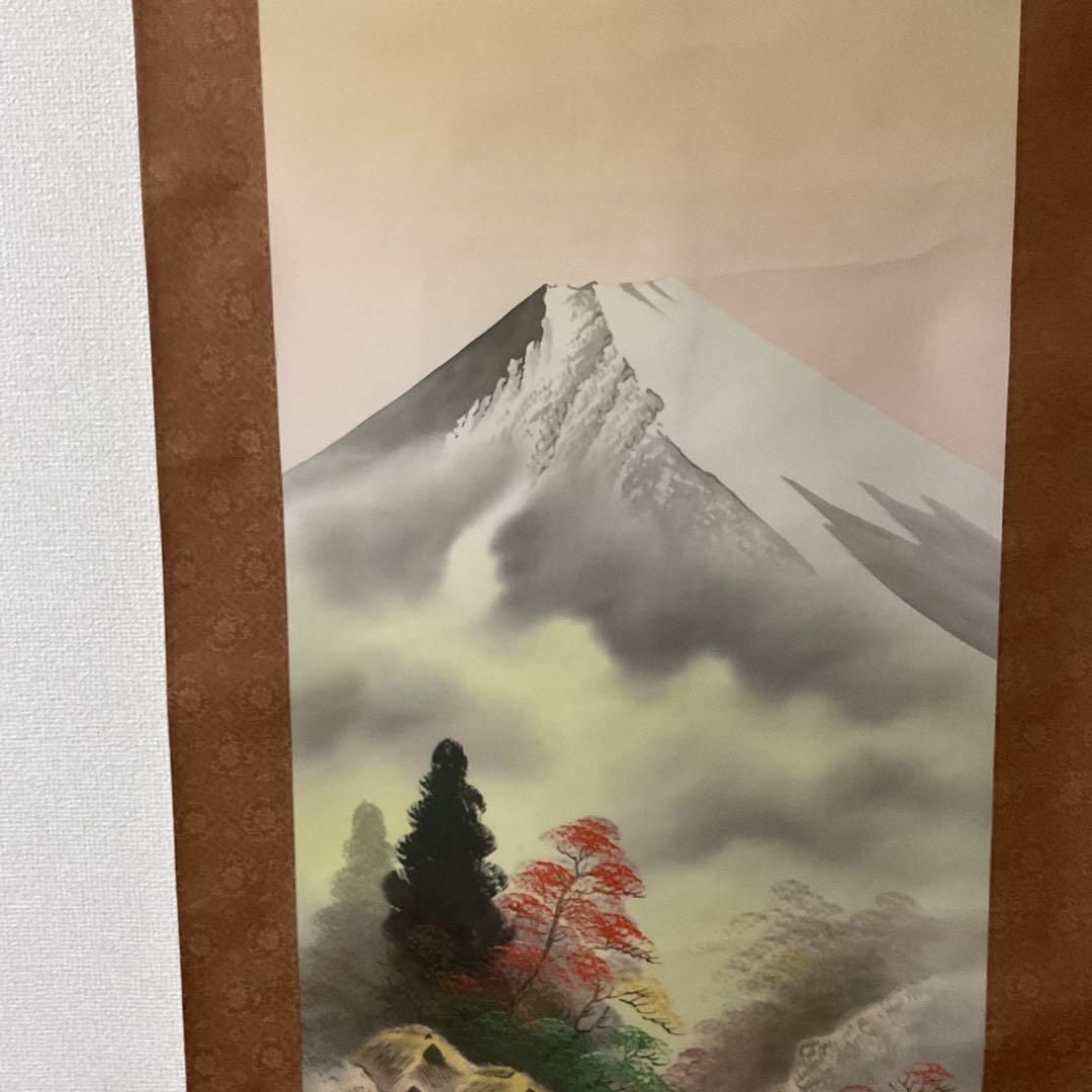 松泉筆 絹本彩色山水図 肉筆画 落款印譜在 桐箱 タトウ箱付