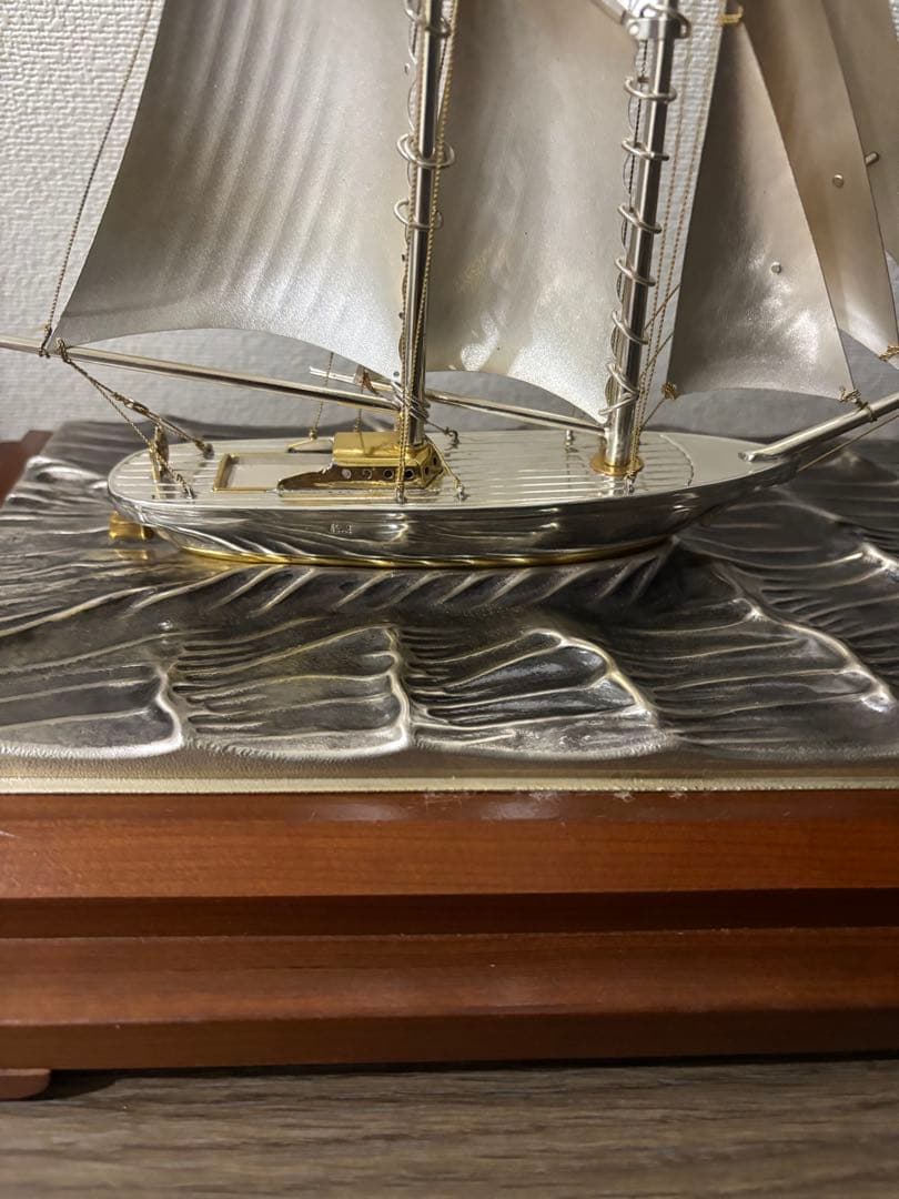 純銀刻印　帆船置物　船長さ21cm 大きめ　ガラスケース付き　レトロ