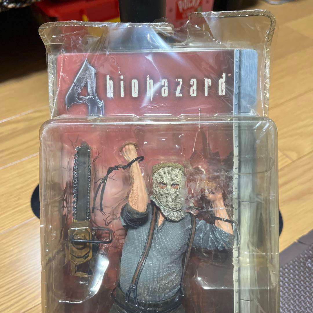 バイオハザード4 フィギュア NECA Chainsaw Ganado