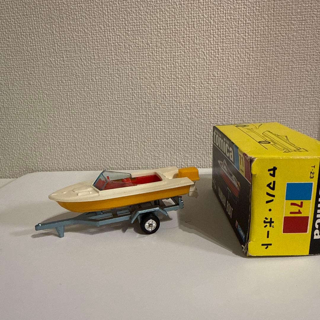 トミカ　日本製　ヤマハ　ボート　黒箱