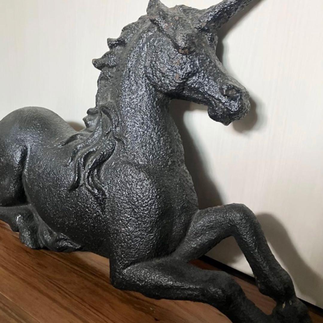 フランスアンティーク　ユニコーンのオブジェ　置物