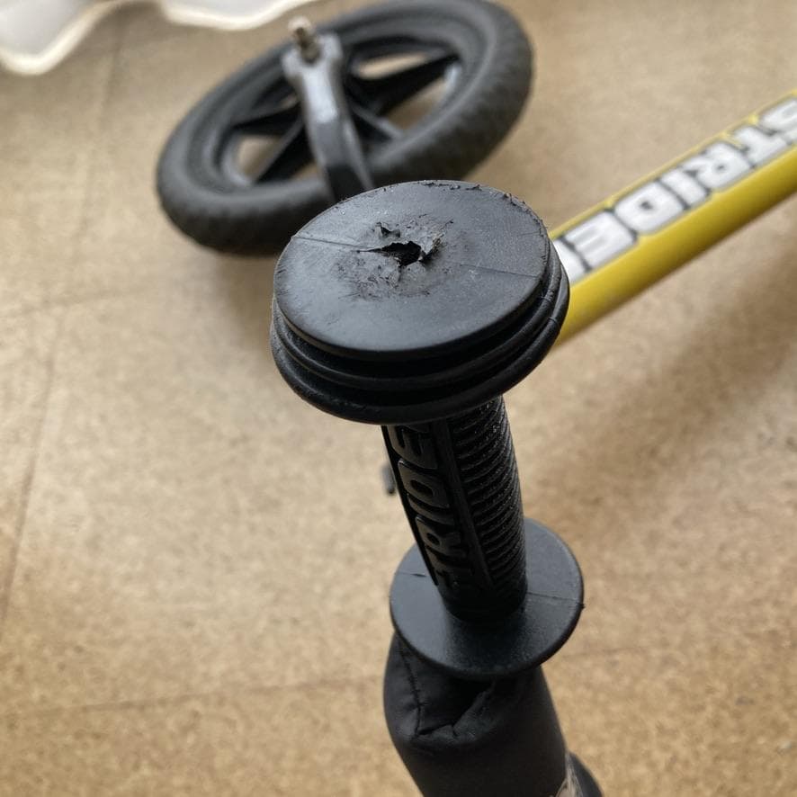 STRIDER sport スポーツ 12インチ 黄色 ストライダー