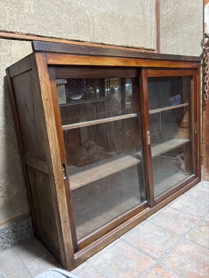 古家具　アンティーク　ガラス戸収納棚 飾り棚　商品棚