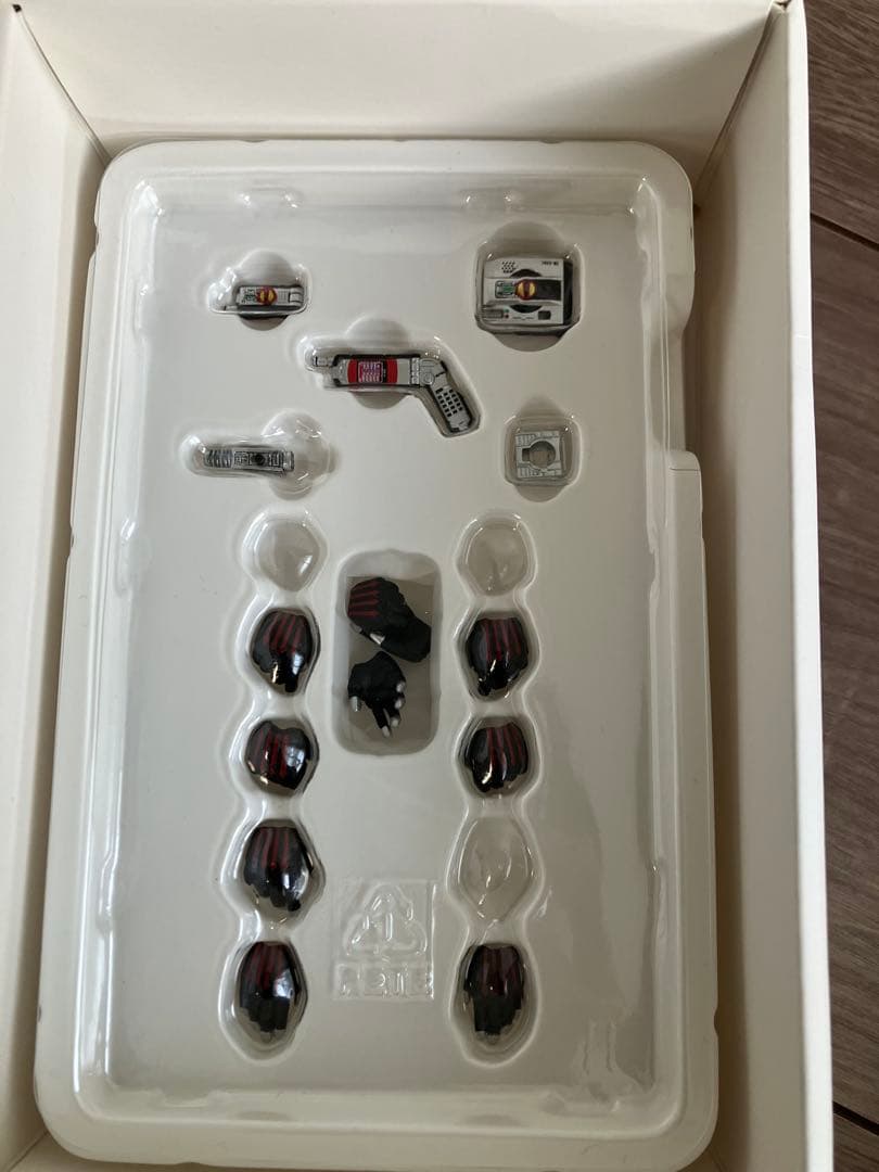 真骨彫　仮面ライダーファイズ　555