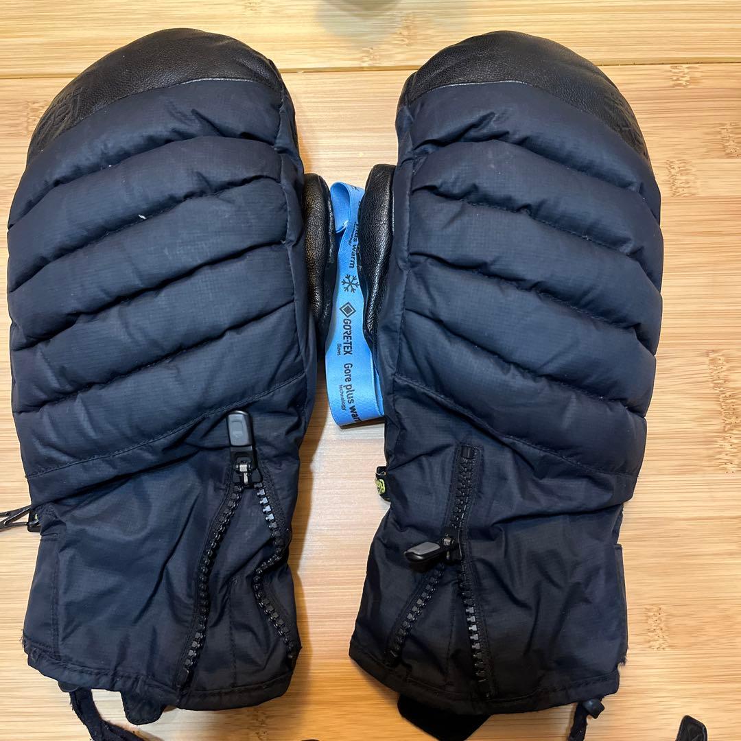 Burton ak オーブン GORE-TEX ミトン　即日発送可能