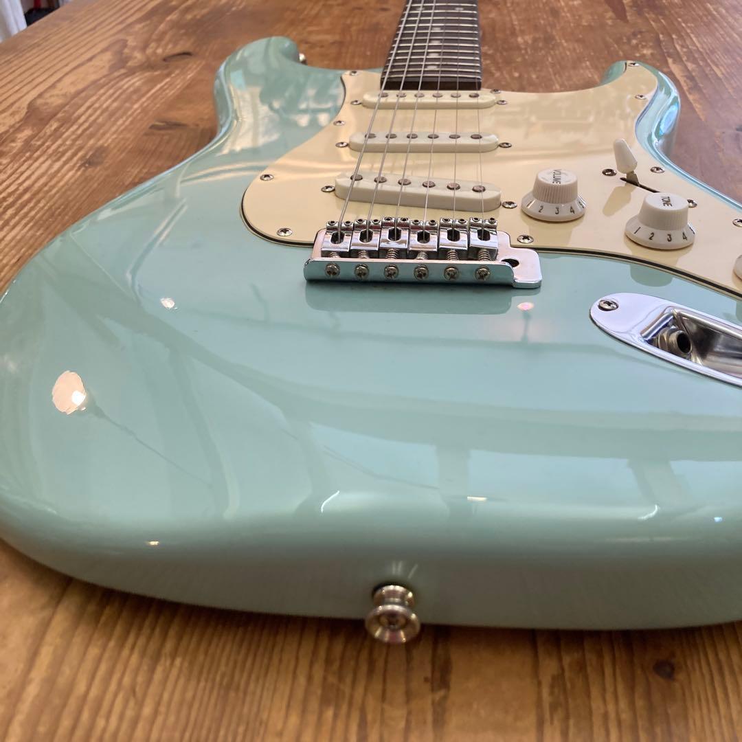 Bacchus バッカス　エレキギター